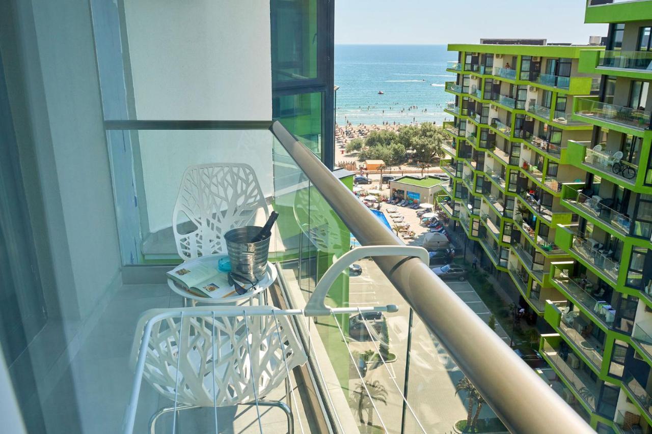 Studio Capri Spa N Pool Beach Resort Năvodari Exterior foto